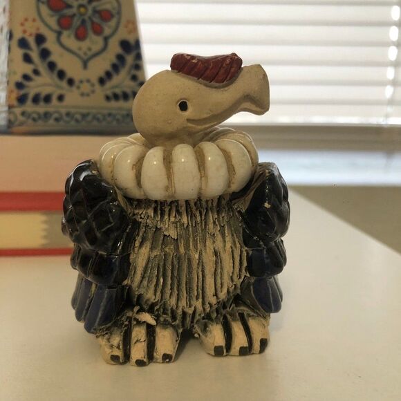 Vintage Artesania Rinconada Figurine Vulture Bird Lover Collection Piece - Picture 7 of 7